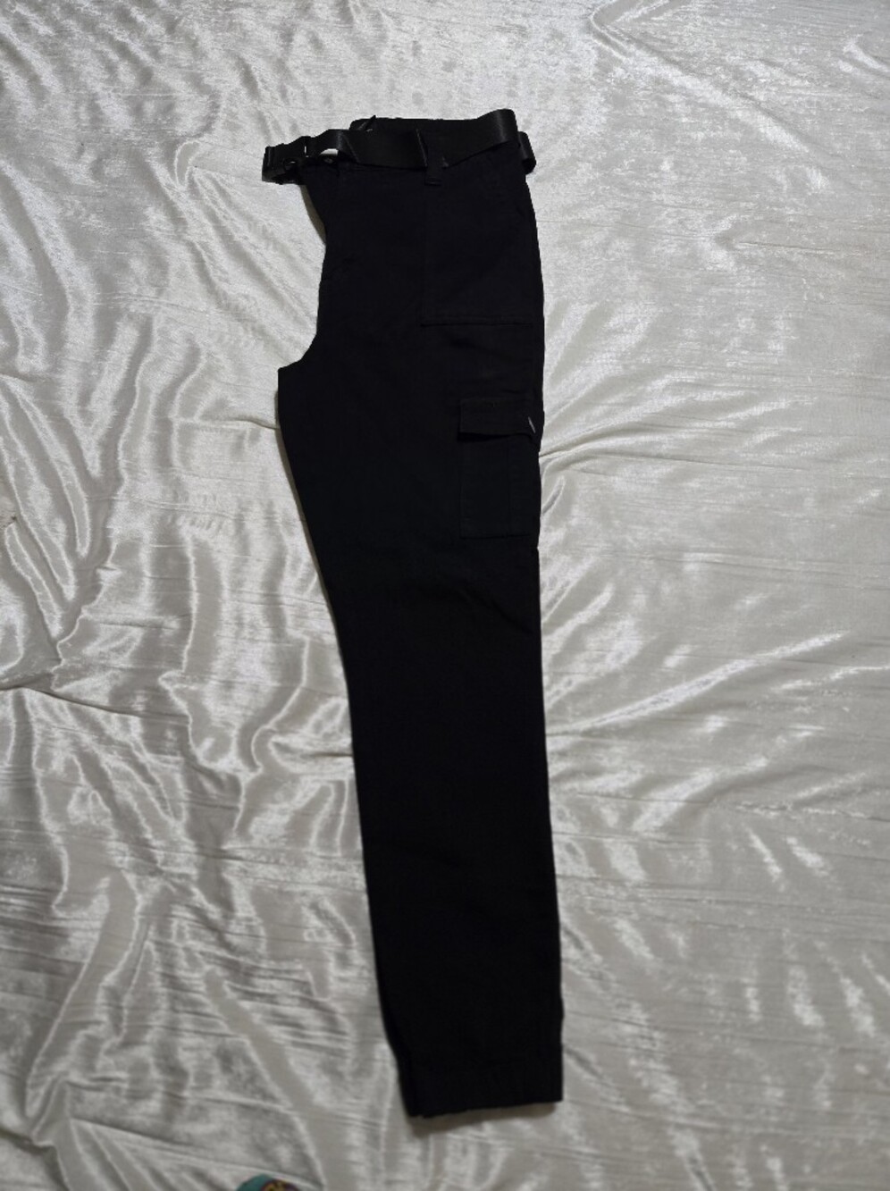 VIP Black Pants With Belt And Side Pockets. Size 15 EUC
